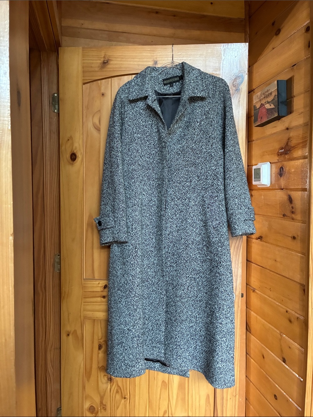Kristen Blake vintage houndstooth herring bone Italian wool blend long coat